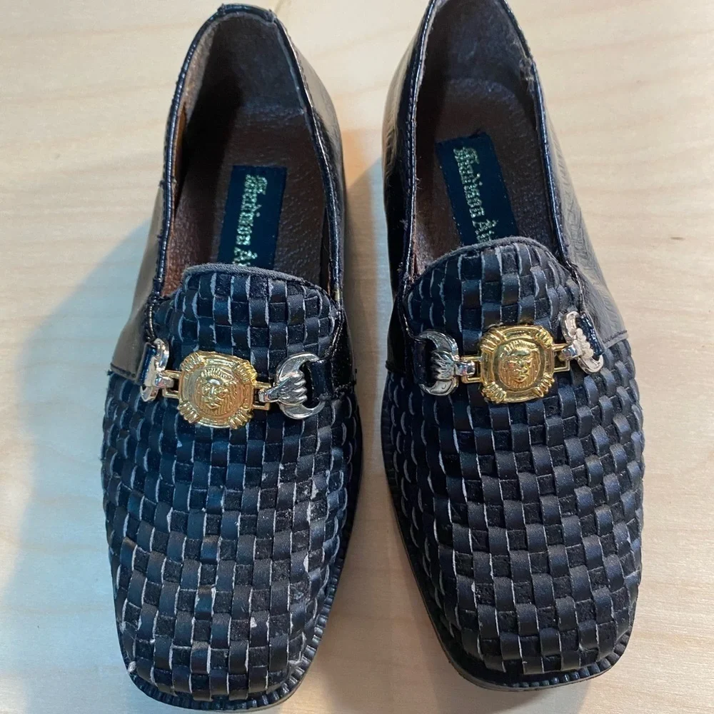 Madison Avenue Boys Dress Loafers size 8 New without Tags (CF)